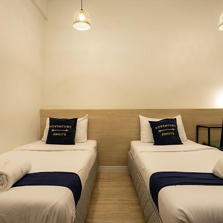 Pakchong Center Poshtel Hotel Екстериор снимка