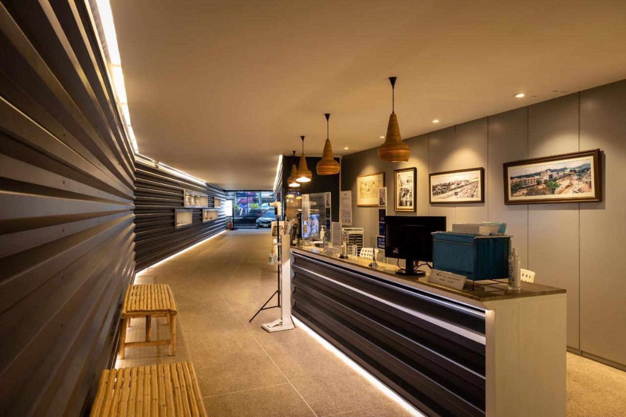 Pakchong Center Poshtel Hotel Екстериор снимка